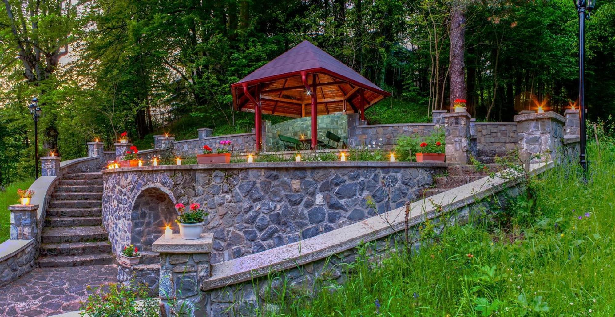 Pensiunea Boema Sinaia Esterno foto