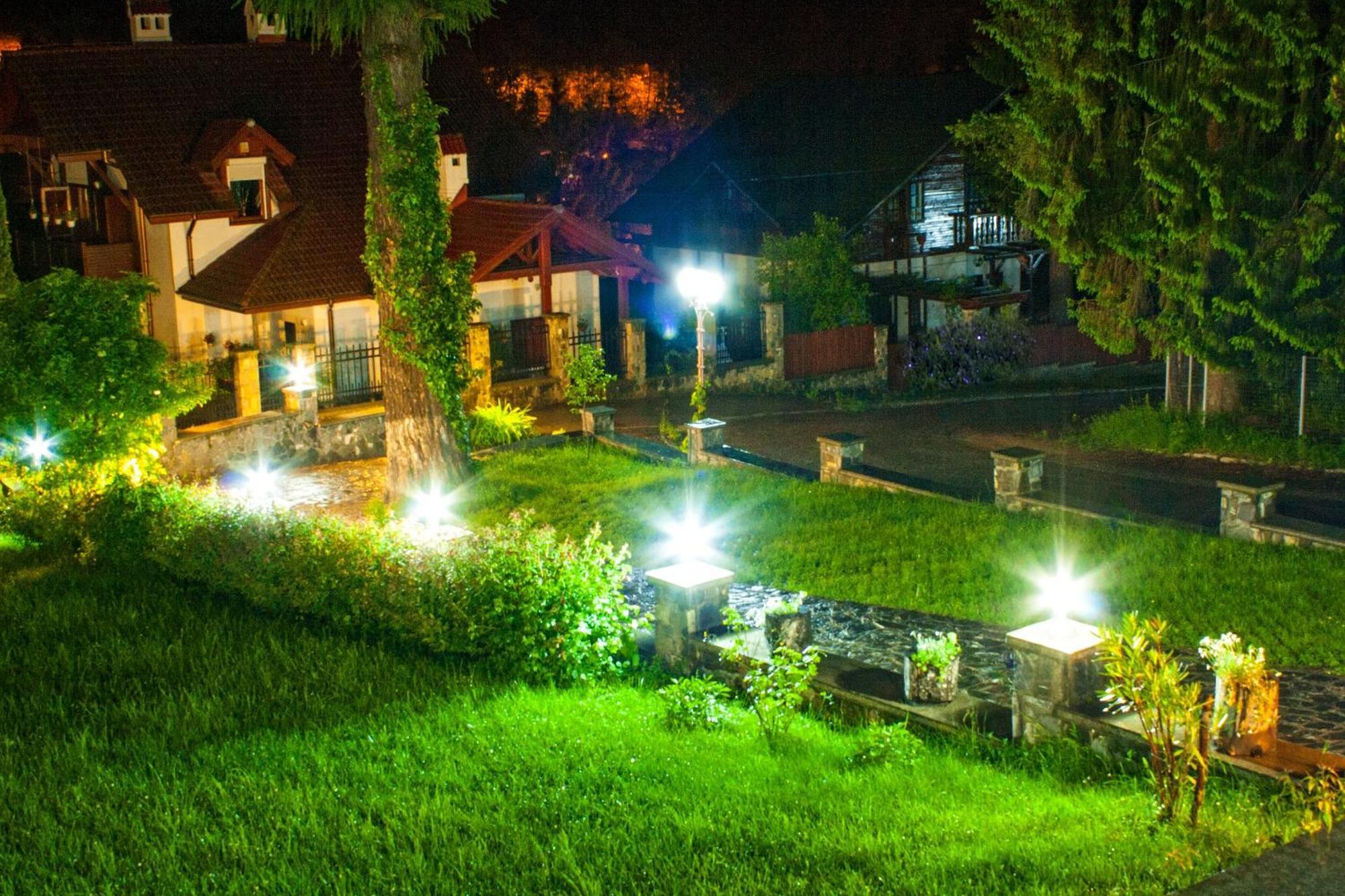Pensiunea Boema Sinaia Esterno foto